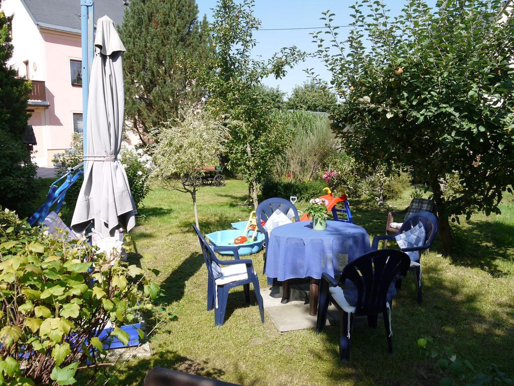 Familien-Ferienwohnung Haustein Konigswalde Экстерьер фото