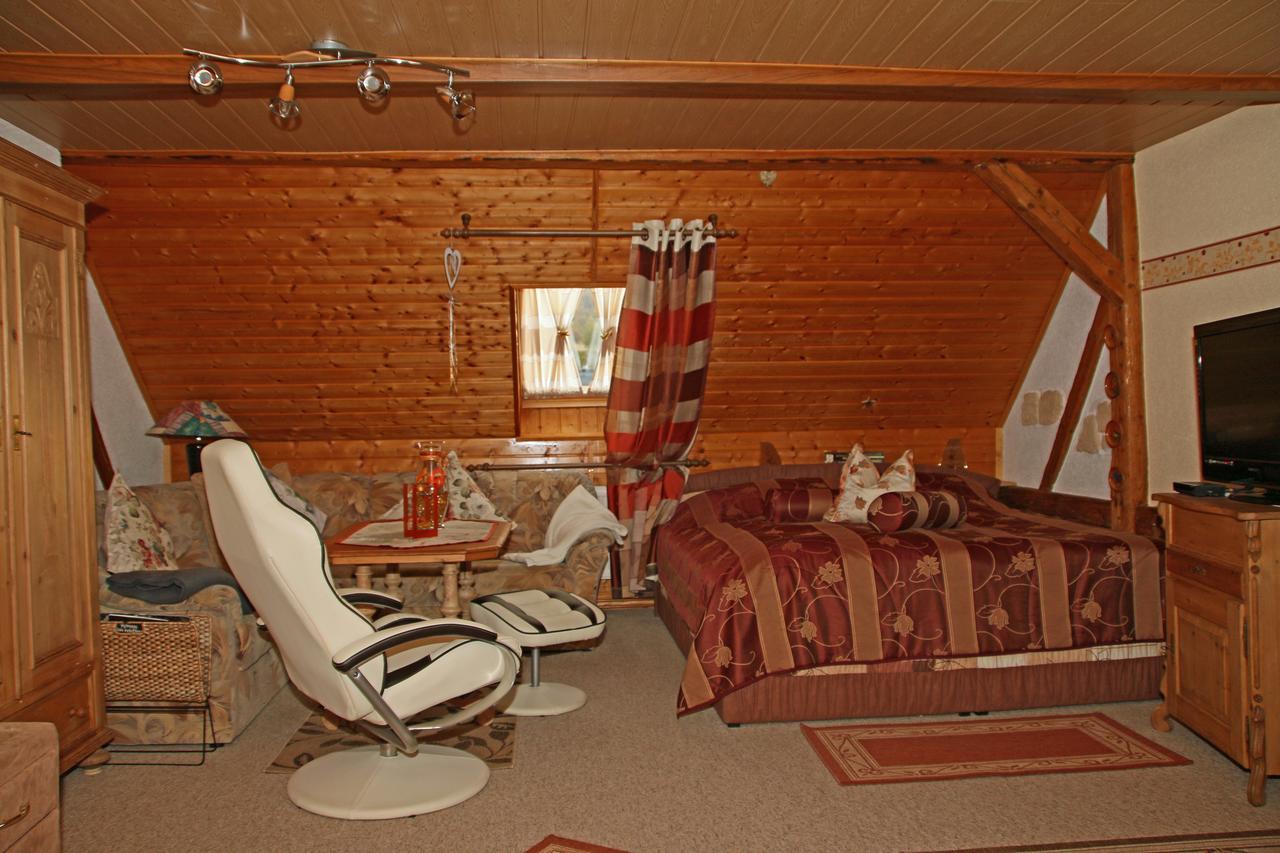 Familien-Ferienwohnung Haustein Konigswalde Экстерьер фото